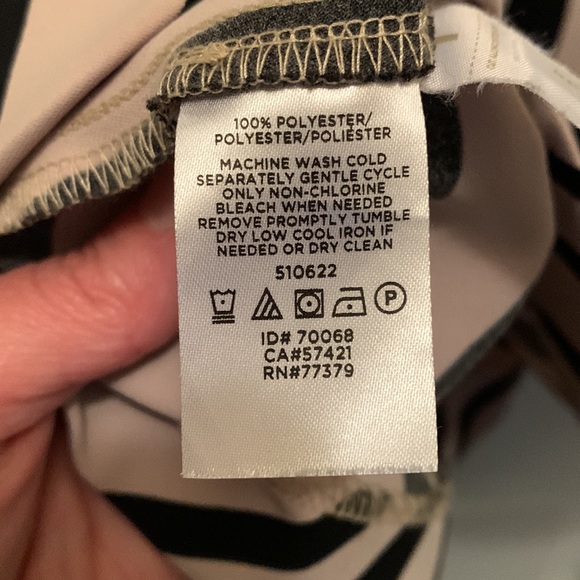 Like new Ann Taylor zebra print dress - Picture 3 of 3